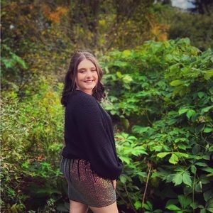 Meet your Posher, Alexis